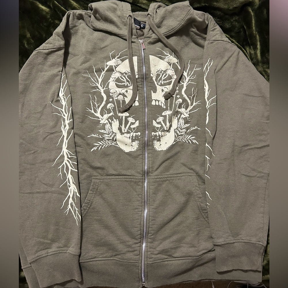 Hot Topic Skull and Mushrooms Zip Jacket size XL